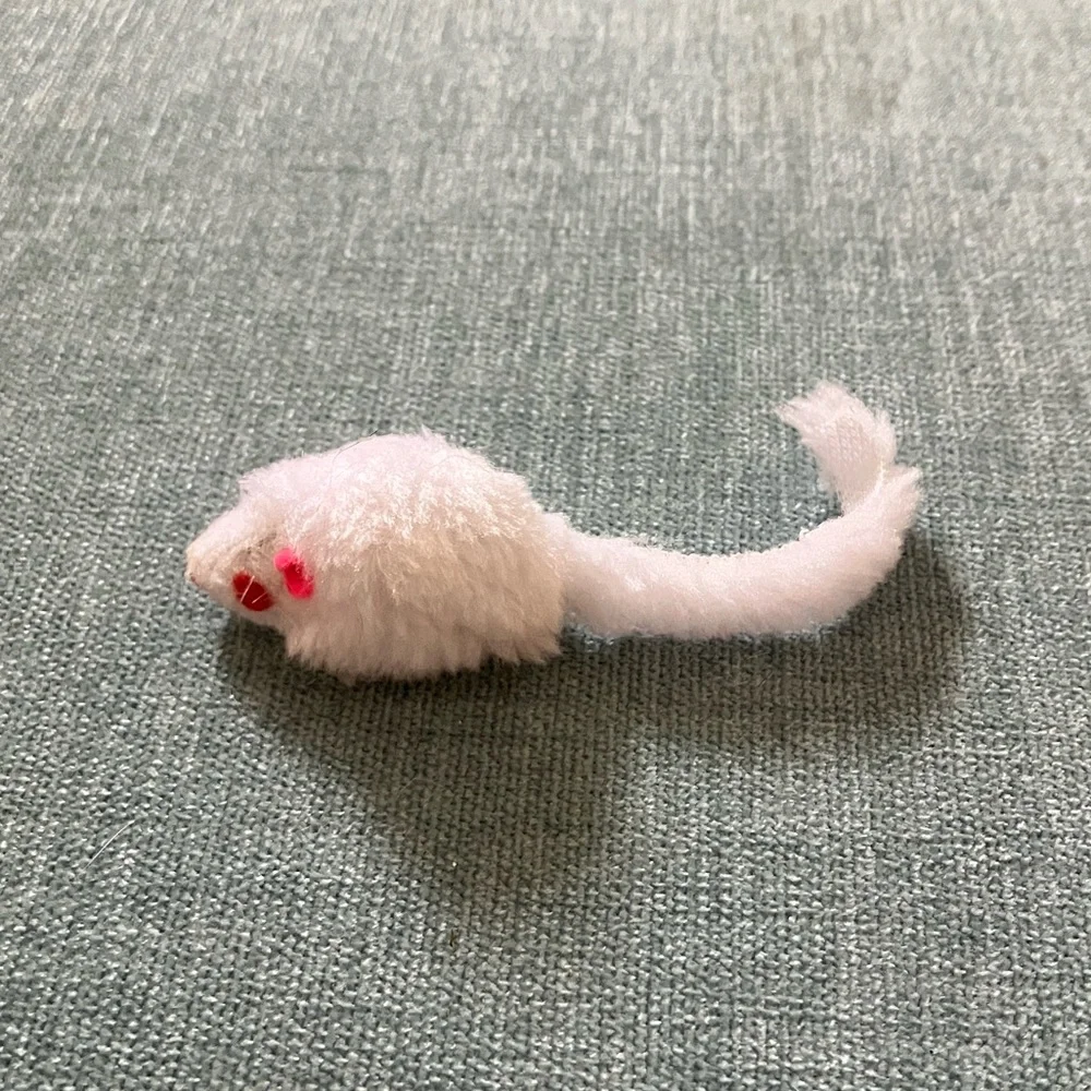 Gently Used White Cat Mouse Toy